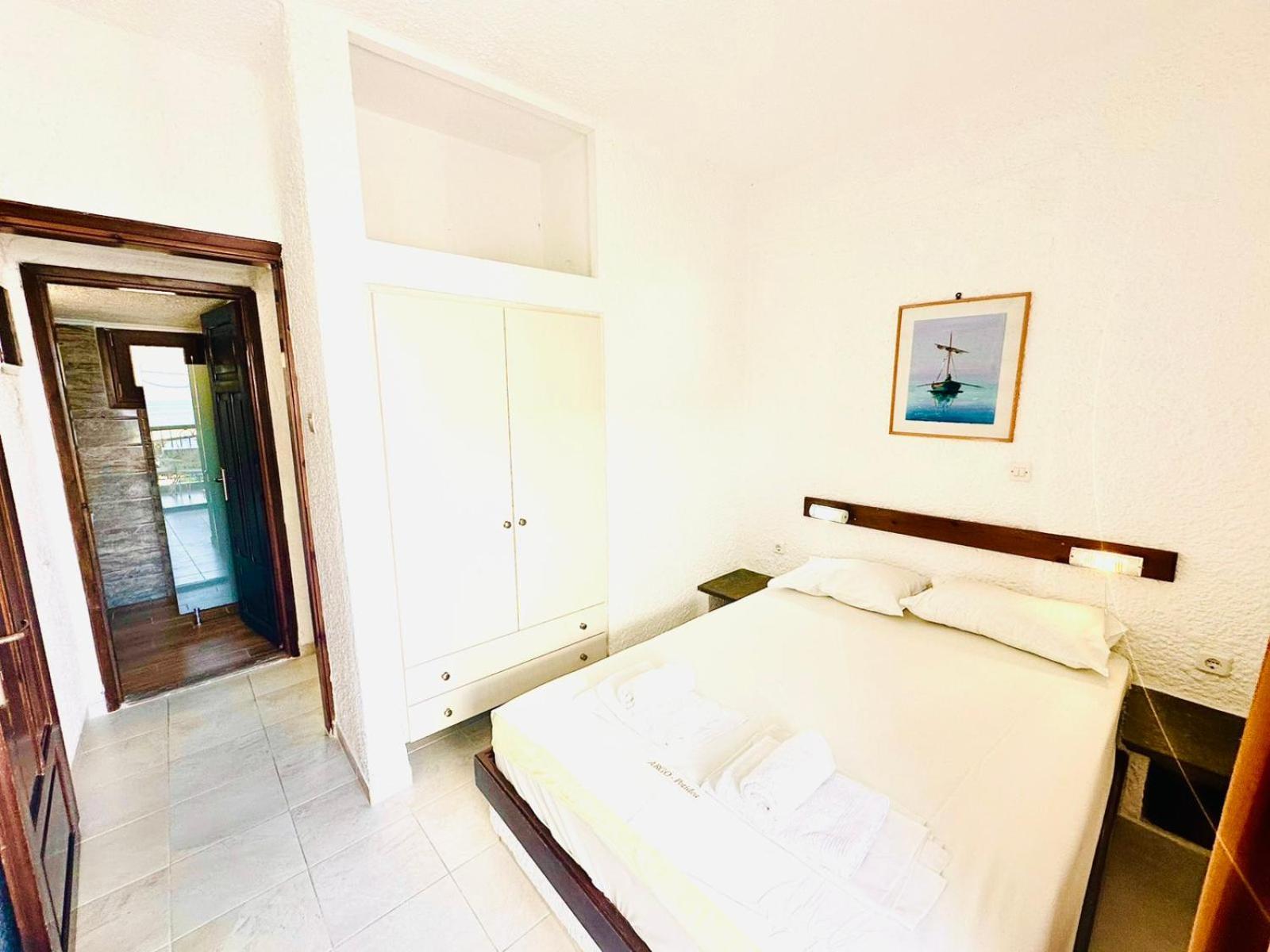 Argo Apartments Nea Poteidaia Room photo